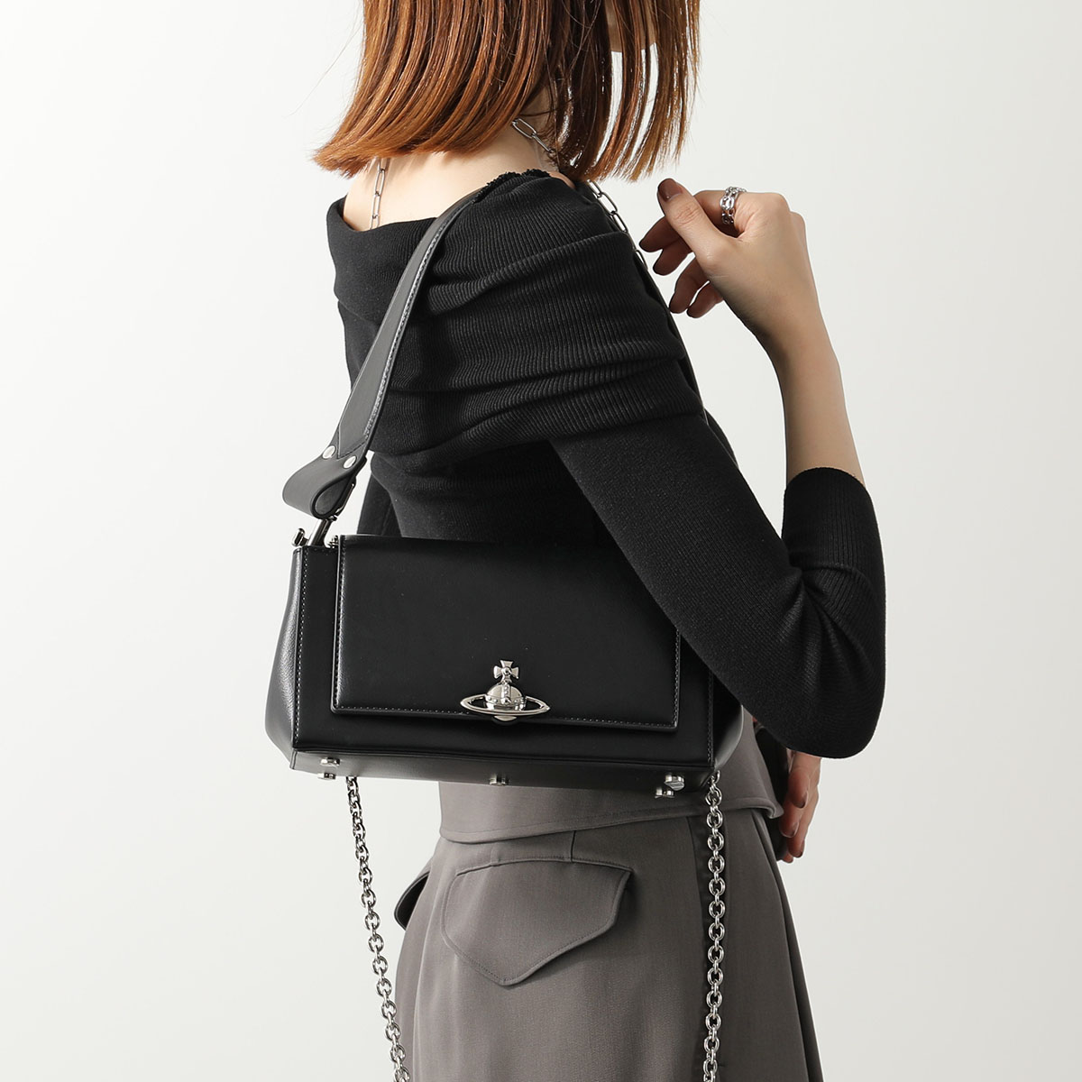 Vivienne Westwood（ヴィヴィアンウエストウッド） ショルダーバッグ