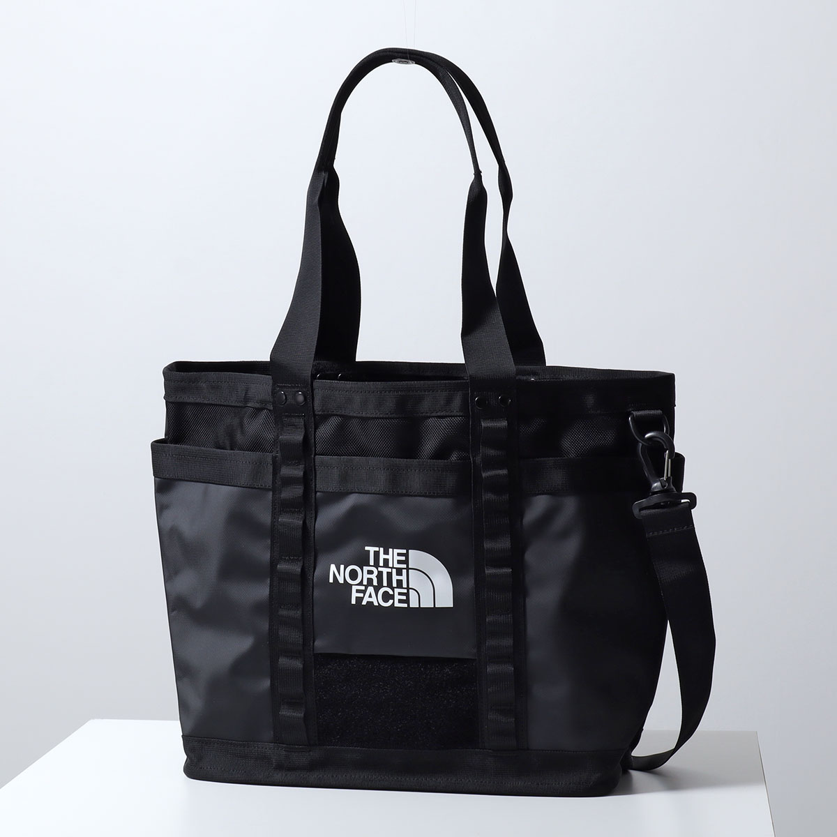 THE NORTH FACE(ザ ノースフェイス) トートバッグ EXPLORE UTILITY THE NORTH FACE(ザ ノースフェイス) トートバッグ EXPLORE UTILITY