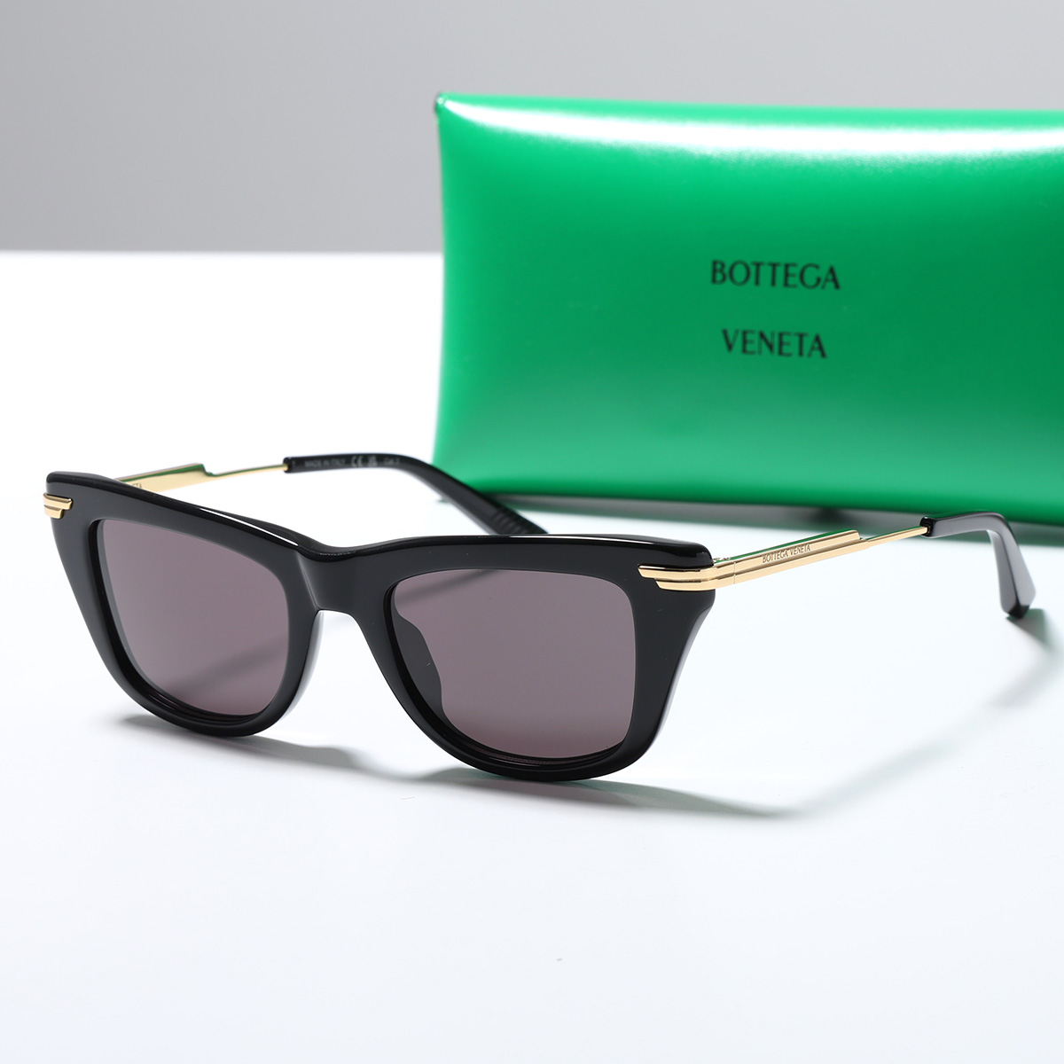 ボッテガヴェネタ　サングラス　アイウェア　ユニセックス　ケース付　ブラック BOTTEGA VENETA（ボッテガ・ヴェネタ） サングラス BV1369S レディース