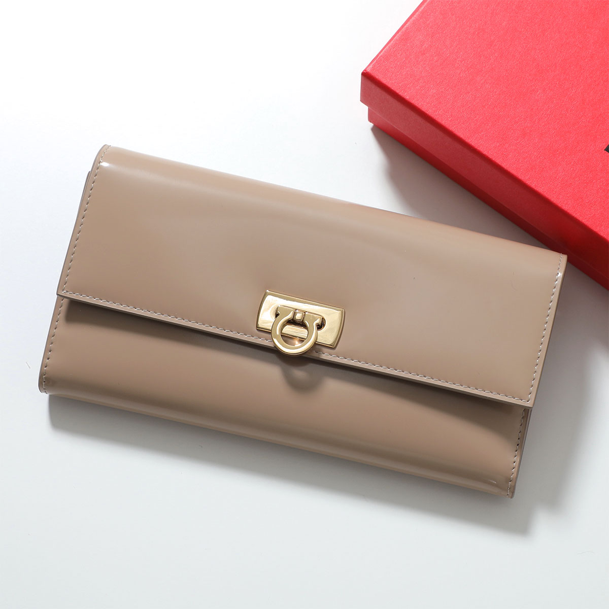 FERRAGAMO レディース長財布｜財布｜ファッション 通販 - Yahoo