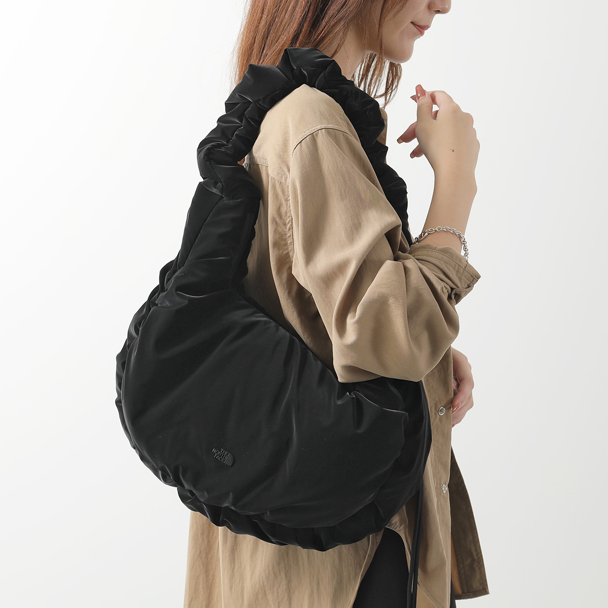 韓国限定　ノースフェイス　ホワイトレーベル　黒　ボニーホーボーバッグ　L♪ THE NORTH FACE（ザ ノースフェイス） THE NORTH FACE WHITE LABEL