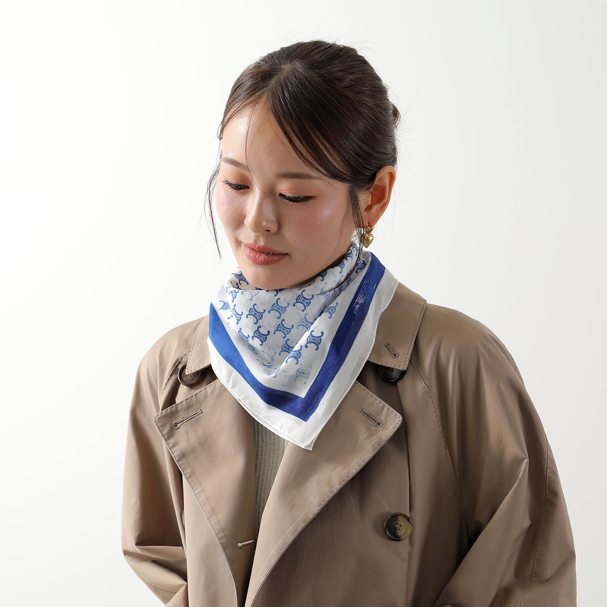 CELINE（セリーヌ） バンダナ 2AWB64M64.38CE 2AWB64M64.GDS2
