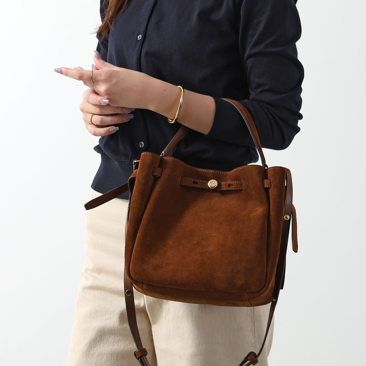 TORY BURCH（トリーバーチ） ハンドバッグ ROMY SUEDE BUCKET BAG