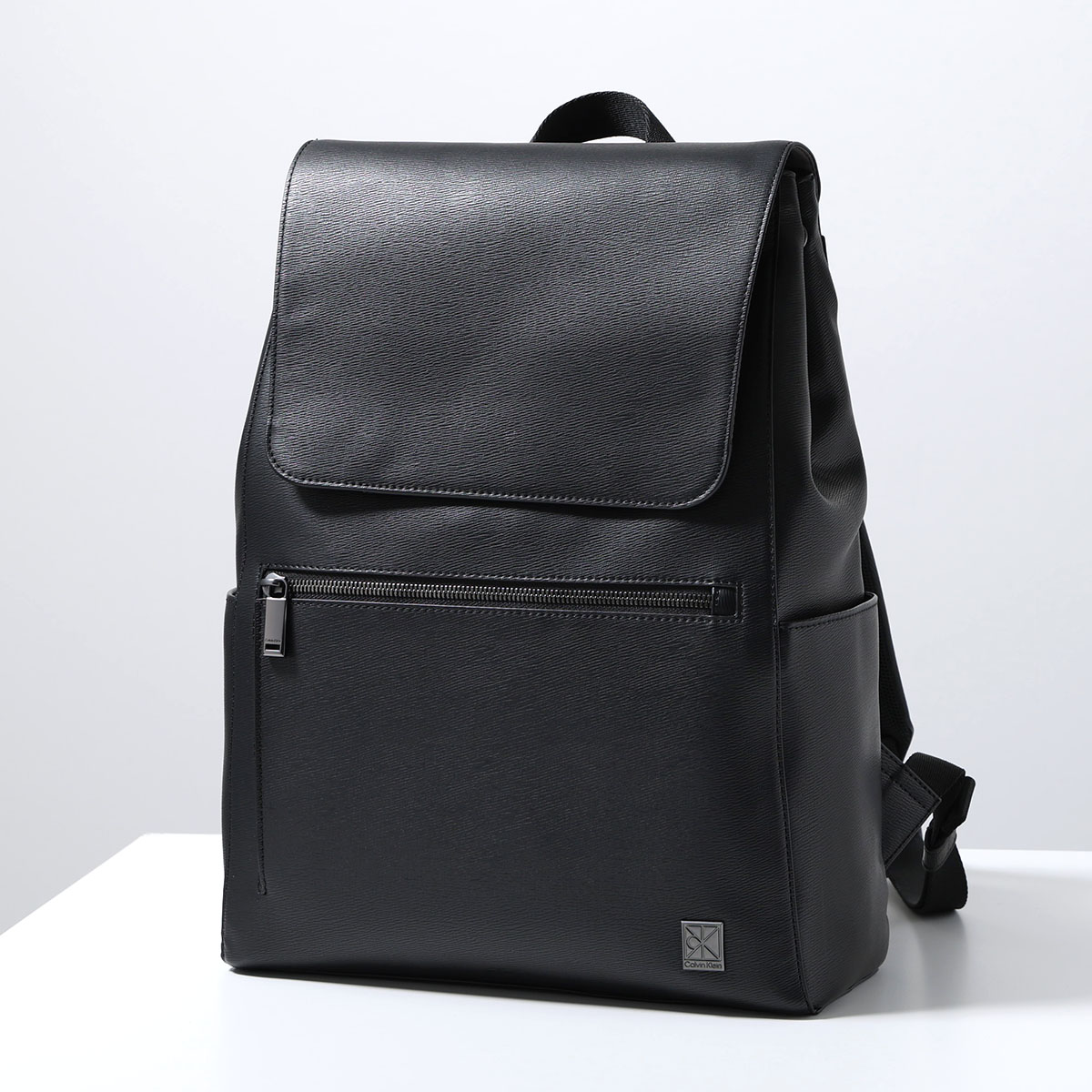   カルバンクライン リュック バッグパック レザー 黒 Calvin Klein（カルバン・クライン） バックパック EMBLEM HW FLAP