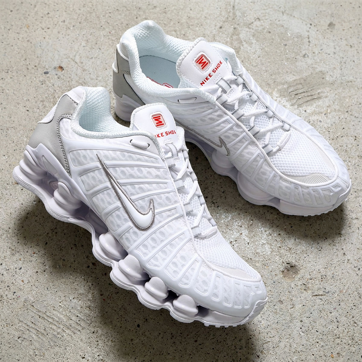 NIKE shox TLの商品一覧 通販 - Yahoo!ショッピング