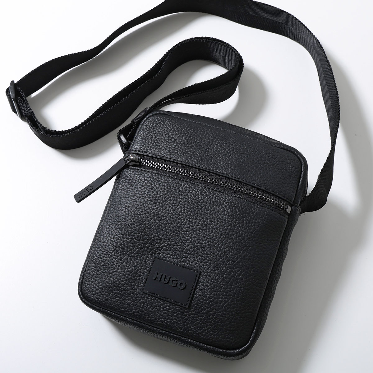 インポートセレクトmusee - HUGO BOSS バッグ｜Yahoo!ショッピング