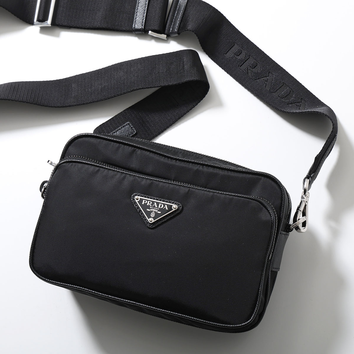 PRADA メンズショルダーバッグ（バッグ、小物素材：ナイロン、ビニール