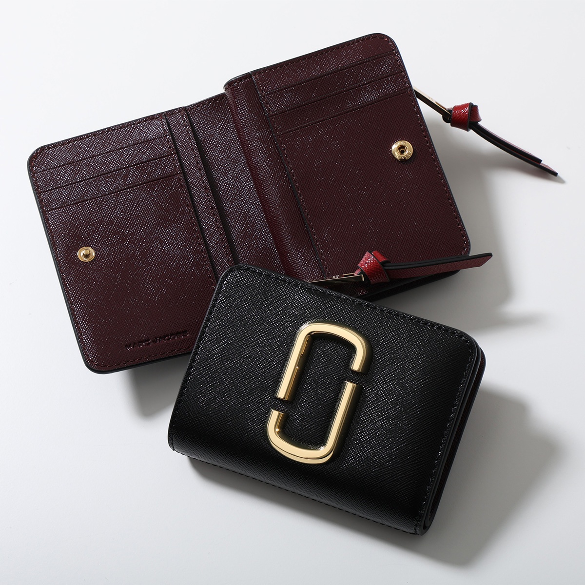 MARC JACOBS（マーク・ジェイコブス） 二つ折り財布 Snapshot スナップ