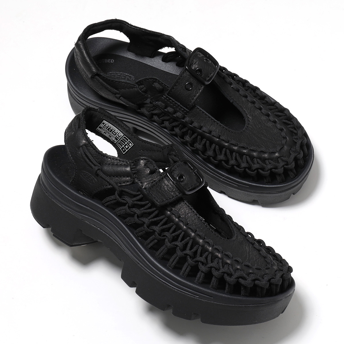 KEEN（キーン） スニーカーサンダル UNEEK PLT MARY JANE ユニーク