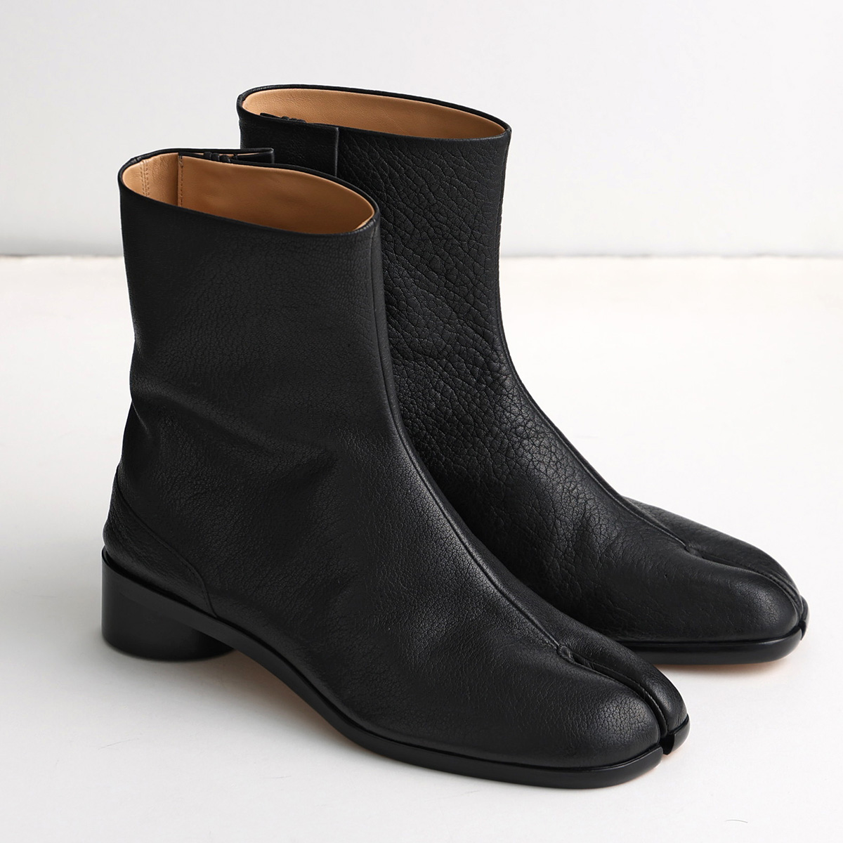 Maison Margiela（メゾンマルジェラ） タビブーツ Tabi S57WU0153