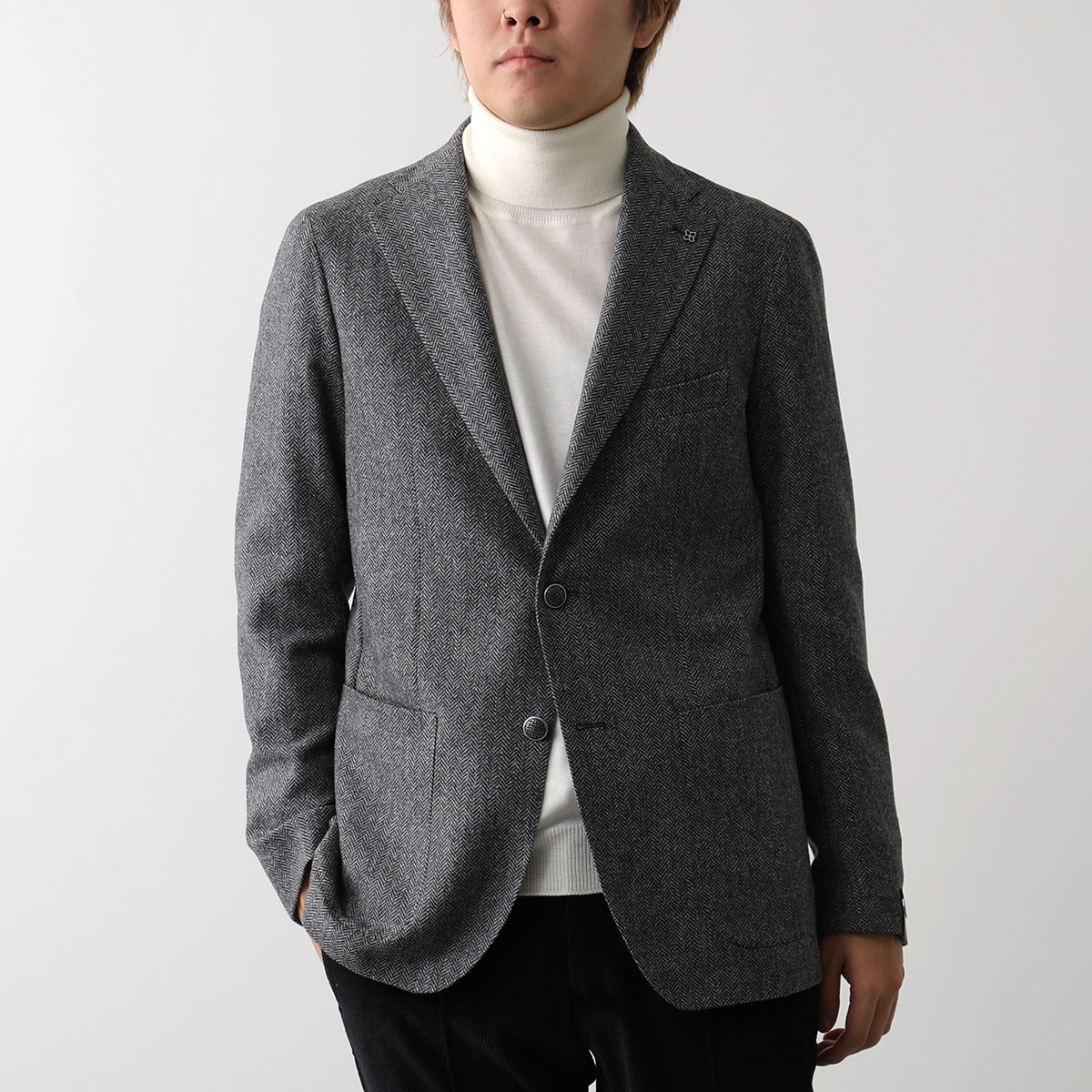 22b（TAGLIATORE／ファッション）（色：グレー系）のおすすめ人気商品
