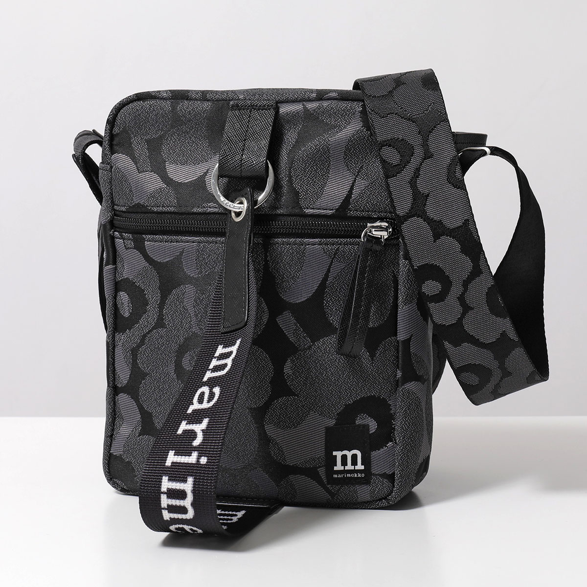 marimekko（マリメッコ） ショルダーバッグ Camera Bag Unikko