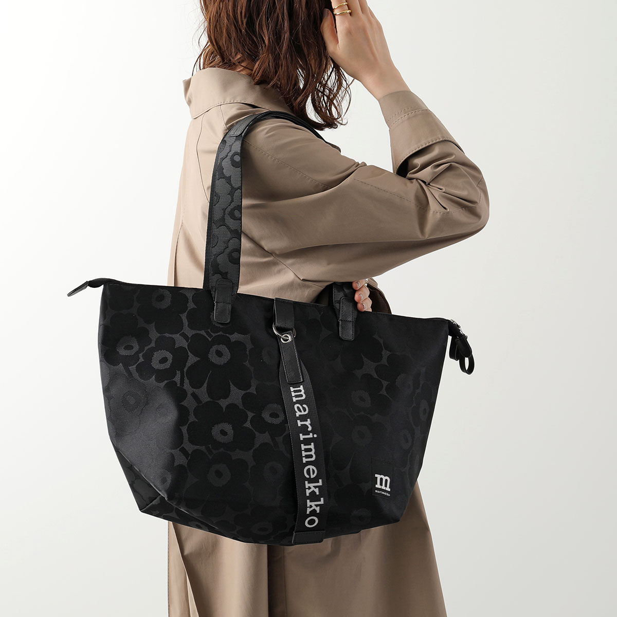 marimekko ウニッコ トートバッグ 花柄 コットン未使用 marimekko（マリメッコ） トートバッグ Tote M Unikko ウニッコ 095831