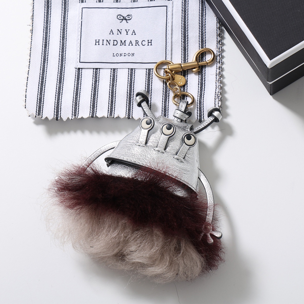 ANYA HINDMARCH（アニヤ・ハインドマーチ） バッグチャーム Charm