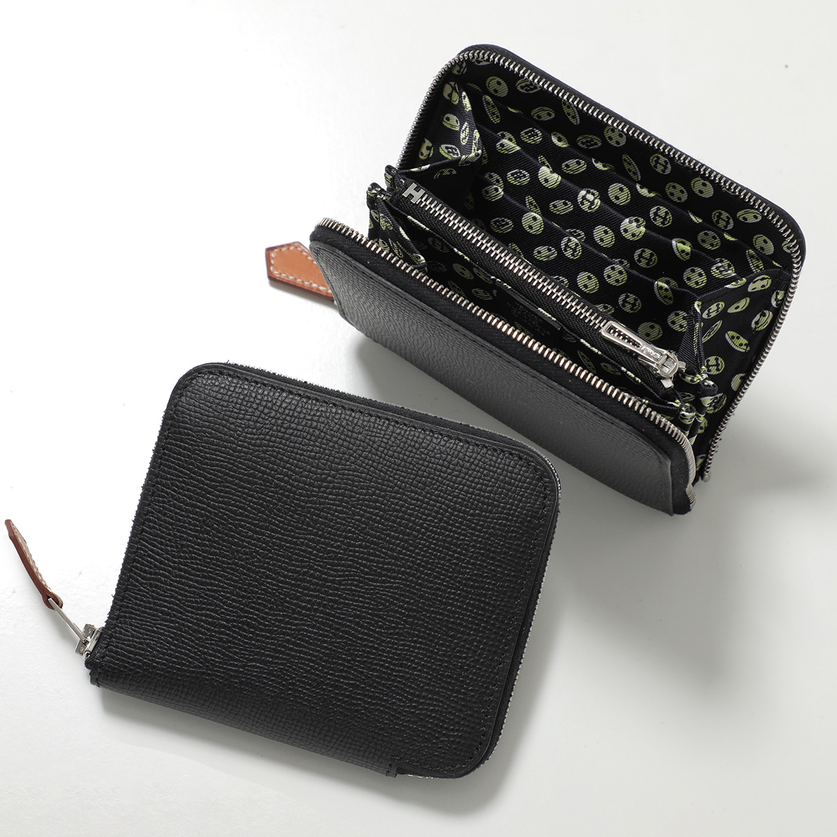 HERMES（エルメス） 二つ折り財布 アザップ シルクイン コンパクト
