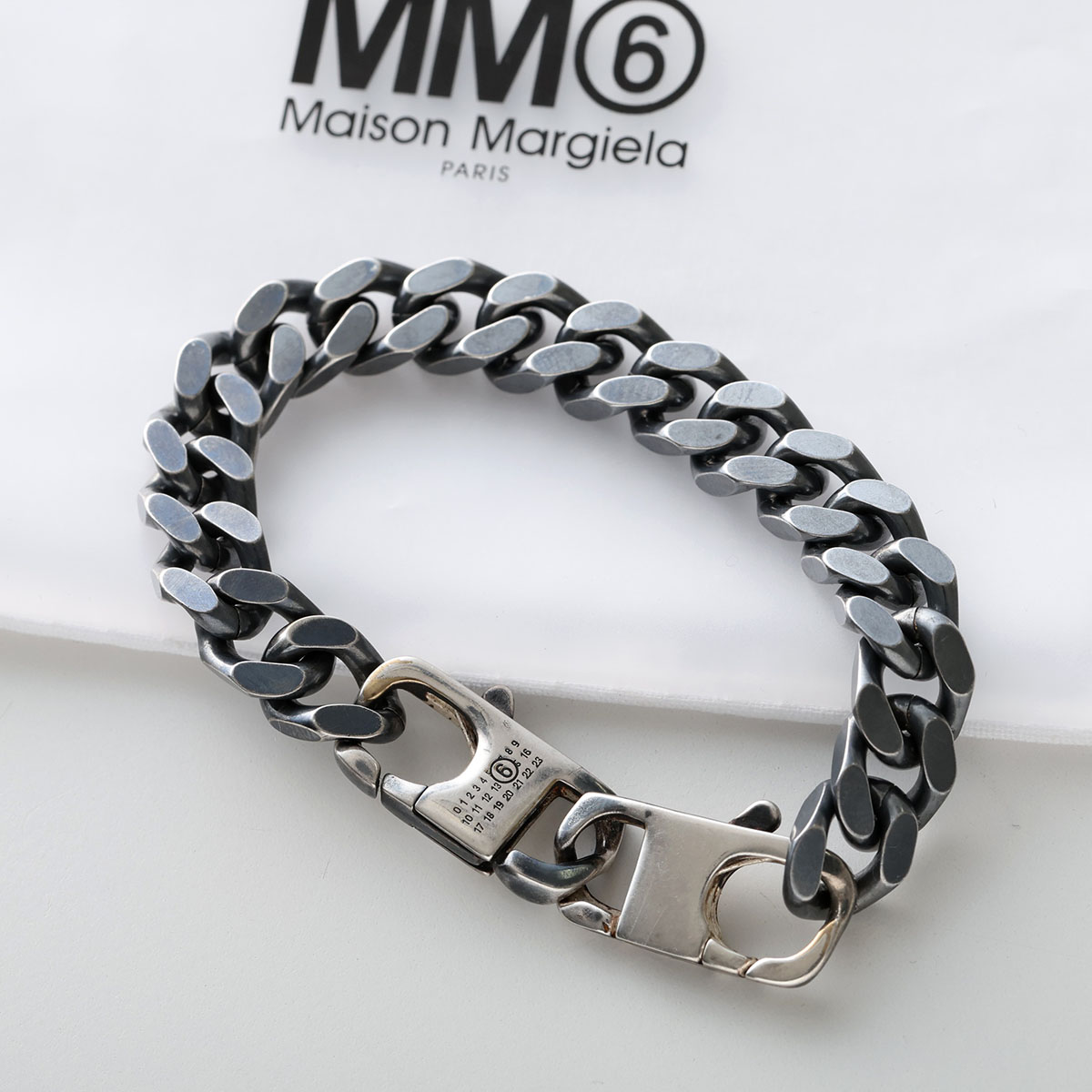 MM6 エムエムシックス メゾンマルジェラ ブレスレット SM6UY0110 P8884
