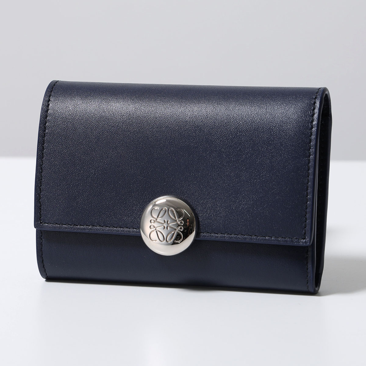 LOEWE（ロエベ） 三つ折り財布 ANAGRAM PEBBLE SMALL アナグラム