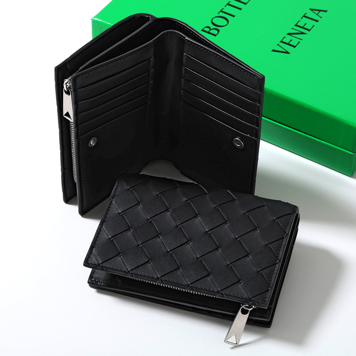 BOTTEGA VENETA メンズ二つ折り財布（小銭入れの有無：小銭入れ付き