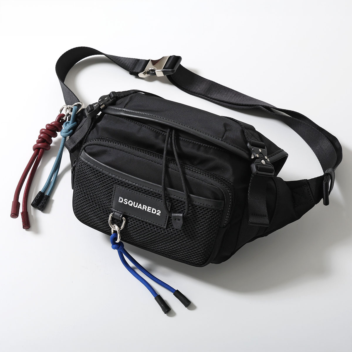 DSQUARED2（ディースクエアード） ボディバッグ BBM0085 11700001