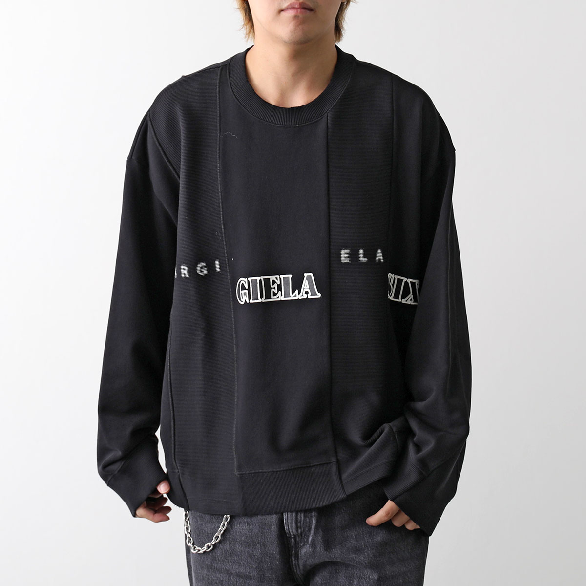 ⭐︎GWスペシャル価格⭐︎ MSGM ミラノロゴ スウェット Sサイズ 黒 MM6 エムエムシックス メゾンマルジェラ トレーナー S52GU0192 S25537