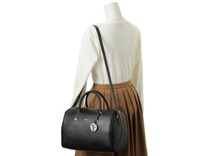 【美品】FURLA フルラ ボストンバッグ レザー 2WAY バッグ FURLA / フルラ 牛革 2WAY ショルダーバッグ ミニボストン