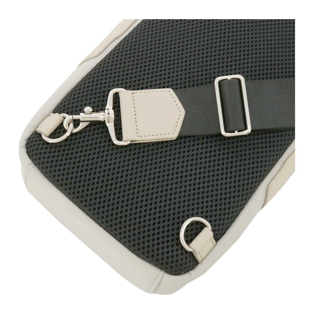 COMME CA MEN（コムサメン） ボディバッグ ワンショルダー エスパス