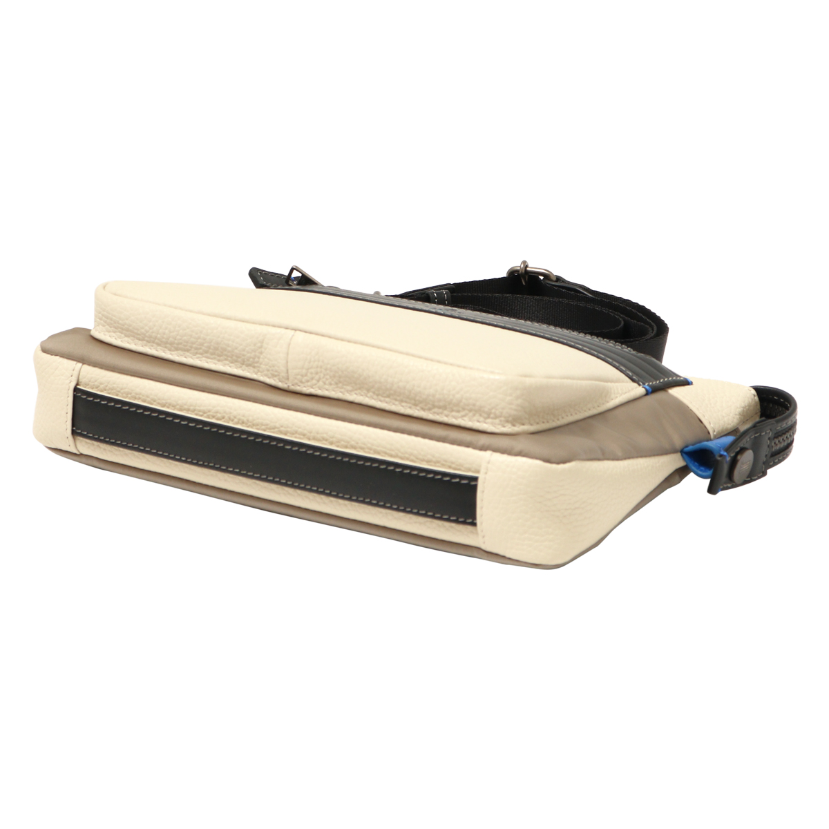 LANVIN en Bleu ランバンオンブルー ショルダーバッグ メンズ レイト