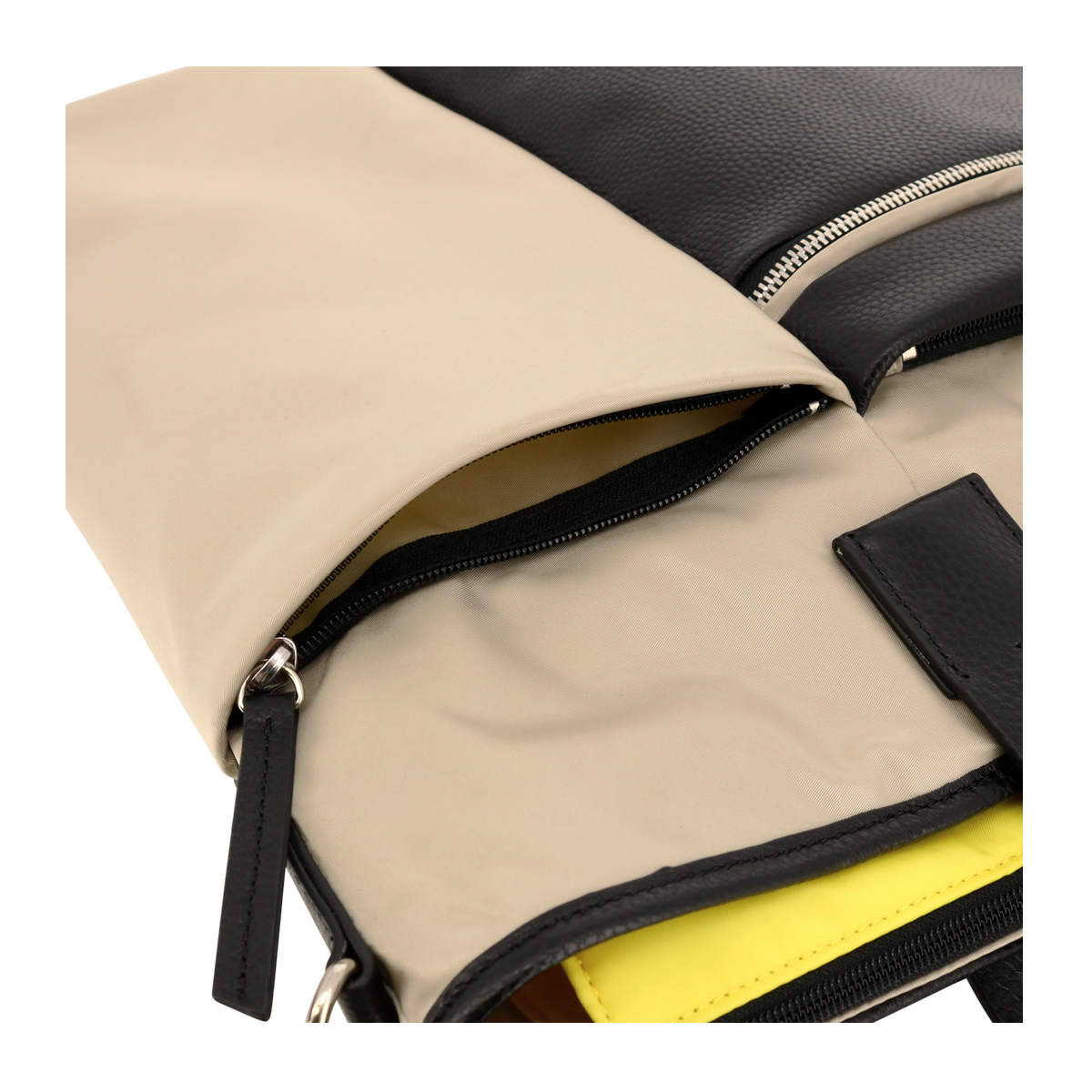 LANVIN en Bleu ランバンオンブルー ショルダーバッグ B4 メンズ