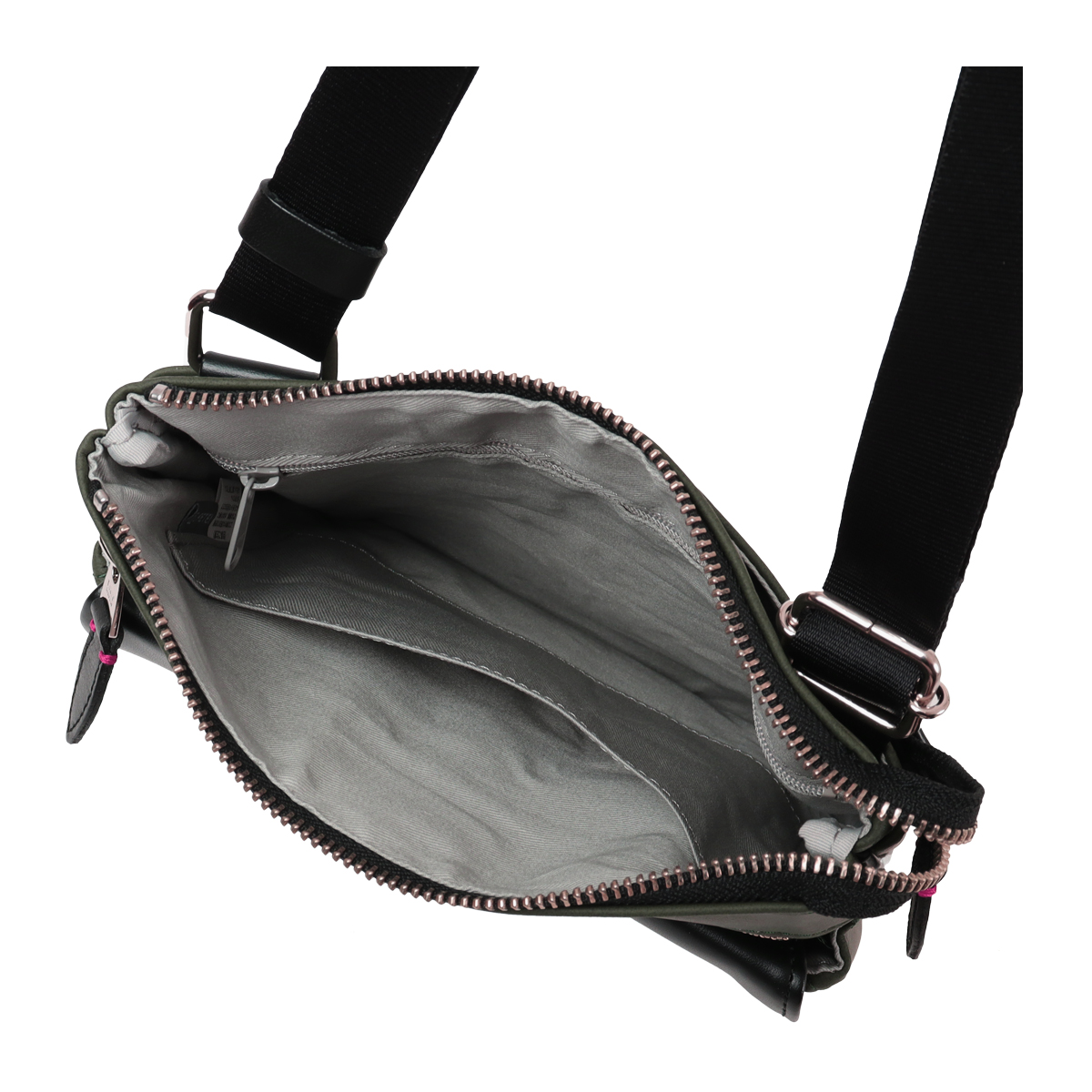 TAKEO KIKUCHI（タケオキクチ） ショルダーバッグ タテ型 シーマ