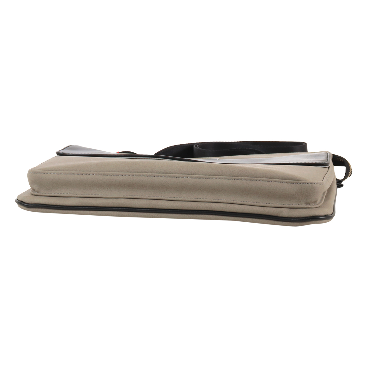 TAKEO KIKUCHI（タケオキクチ） ショルダーバッグ ヨコ型 シーマ