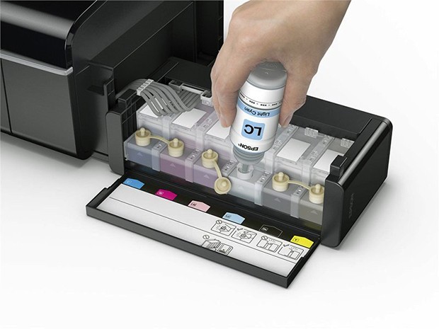 並行輸入商品 (海外純正) EPSON インクジェットプリンター L805【6色インク】【フチなし印刷・DVDレーベル印刷対応