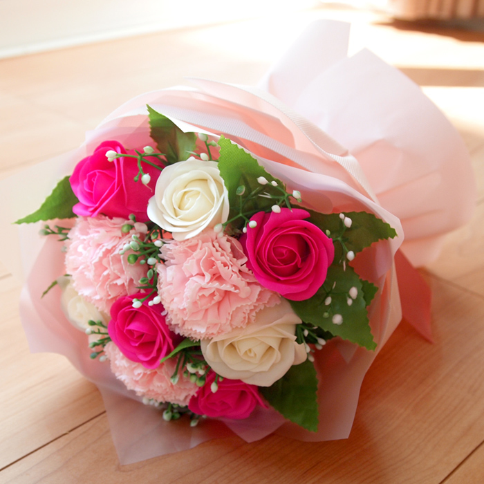 花束 ブーケ ソープフラワー 21 誕生日 敬老の日 プレゼント 花 造花 アレンジメント ひまわり 薔薇 日時指定ok 彩香 通販 Yahoo ショッピング