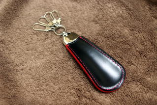 コードバン靴べら付キーホルダー |  | 03