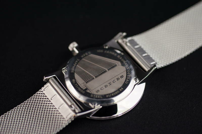 Junghans（ユンハンス） 国内正規品ドイツ製ユンハンス FORM A Bauhaus