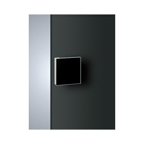 unidt780062108.jpg