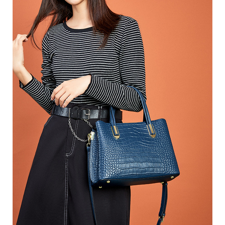 クロコダイル 押し型レザー ハンドバッグ レディース 2way 本革 革 黒