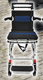 介助用車椅子 車椅子 sg166 介助型 介護用 折りたたみ式 簡易 簡易型 軽量 アルミ製 頑丈 8kg  持ち運び 一体型のハンドブレーキ 衝撃吸収スプリング｜sakura-elec｜02