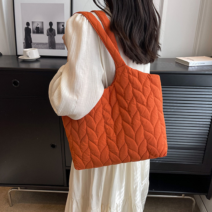 ☆送料・関税込☆skyfolio★もこもこ キルティングバック★ bb583_7.jpg
