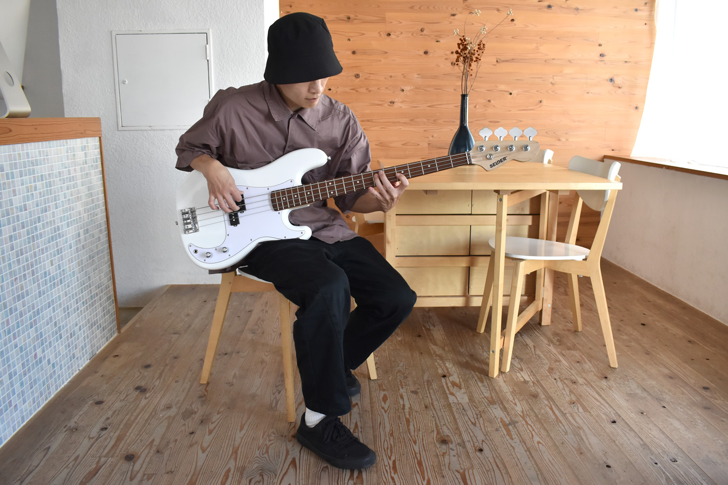 SELDER エレキベース PB-30/JB-30 VOX Pathfinder Bass 10 スーパーリミテッドセット〔セルダー 入門セット PB30 JB30〕〔大型荷物〕の画像