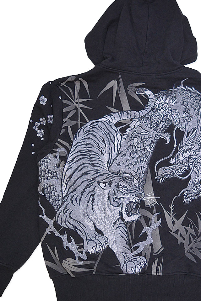粋 龍虎闇黒スウェットジップパーカー 絡繰魂 244044 和柄 和風 竜