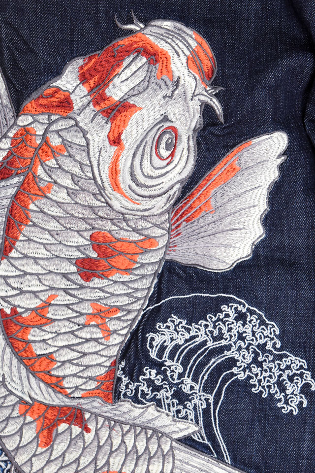 粋 双錦鯉デニムパンツ 絡繰魂 262251 和柄 和風 刺繍 コイ 波