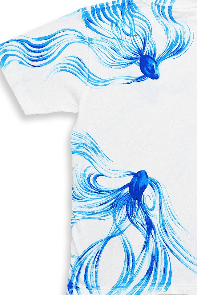 手描き半袖Tシャツ「金魚」◇手描きの羽水 : サクラスタイル