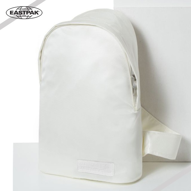 イーストパック クレージュ リュック eastpak courreges レディース