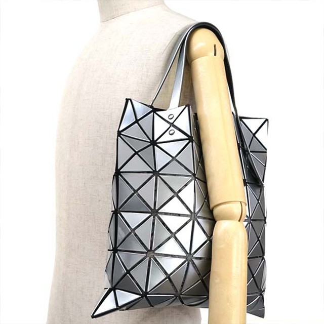 BAO ISSEY MIYAKE バオバオ イッセイミヤケ バッグ BAOBAO BAO ISSEY MIYAKE バオバオ イッセイミヤケ バッグ BAOBAO