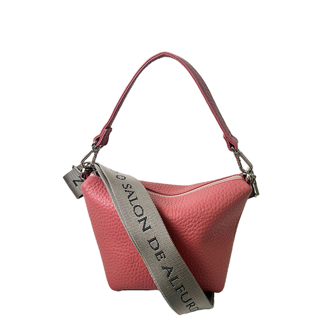 SALON DE ALFURD TOKYO（サロン・ド・アルファード） ショルダーバッグ