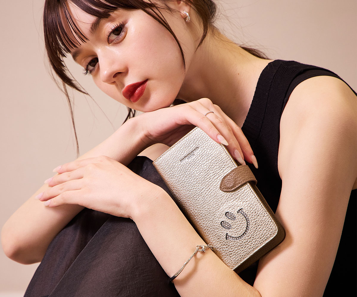 SALON DE ALFURD TOKYO（サロン・ド・アルファード） スマホケース