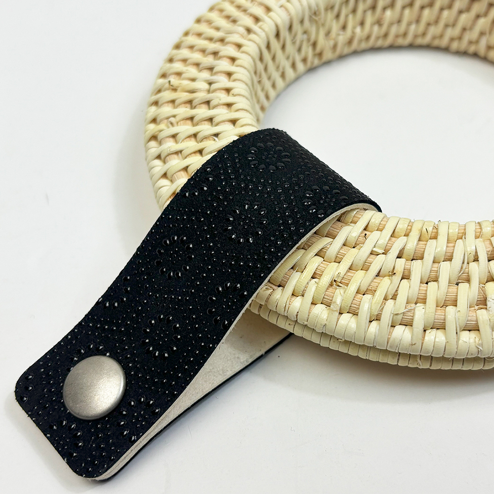 印伝 ホック式吊り革 亀甲柄 印傳屋 吊革 吊り皮 弓道 弓具 吊革 吊り皮 弓道用品 C-140 【ネコポス対象】 | 印傳屋 | 03