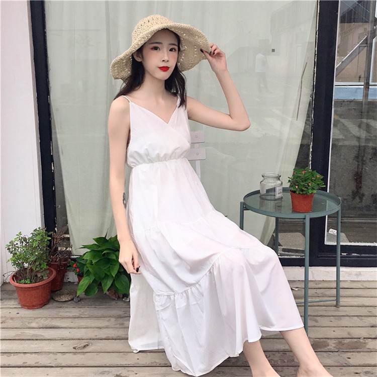 今季ブランド キャミソール ワンピース レディース Vネック ホワイト 白ワンピース 膝丈 着痩せ 40代 きれいめ お呼ばれ 結婚式 パーティー ドレス 7sbbagg5cbd3a2ao P1ai