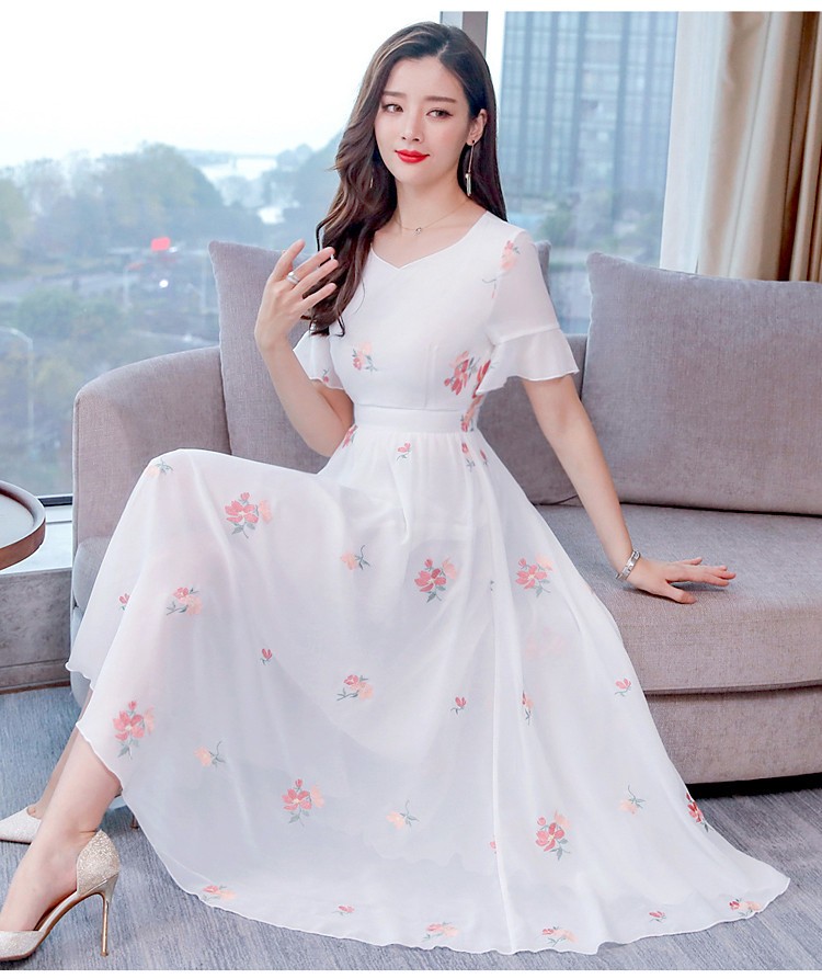 ワンピース レディース オシャレ 夏 花柄 ホワイト 黒ワンピ 半袖 着痩せ シフォン ミモレ丈 40代 Aライン コーデ 結婚式 パーティー ドレス Ski0 Sami 通販 Yahoo ショッピング