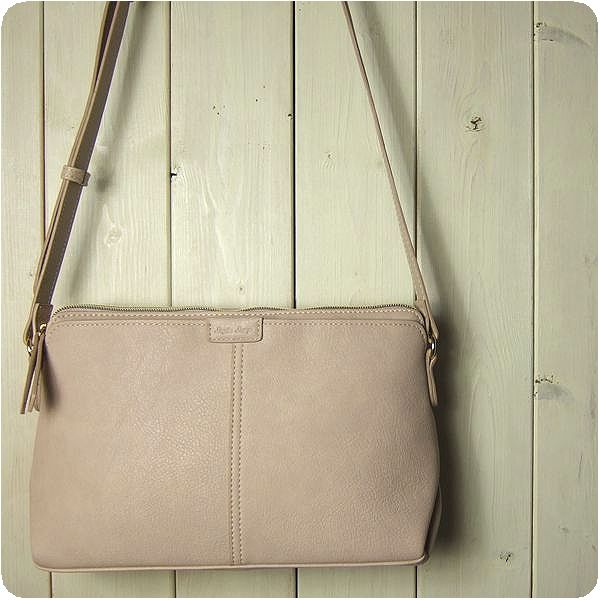 Legato Largo（レガートラルゴ） ショルダーバッグ レディース 軽い